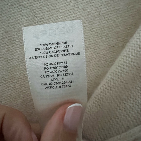 Aritzia Babaton Luxe 100% Cashmere Oversized Cardigan - Beige (Size M) - Picture 6 of 6